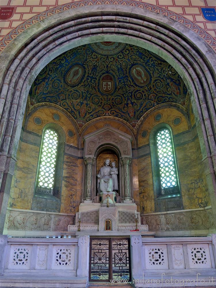 Milan (Italy) - Chapel of St. Joseph in the Basilica of the Corpus Domini